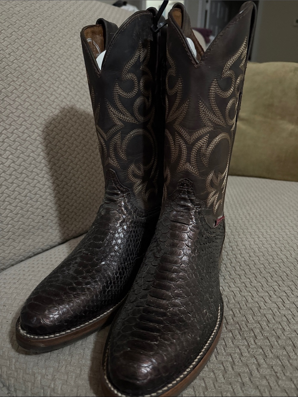 Men's Dark Brown Exotic-Texture Cowboy Boots with Embroidered Shaft